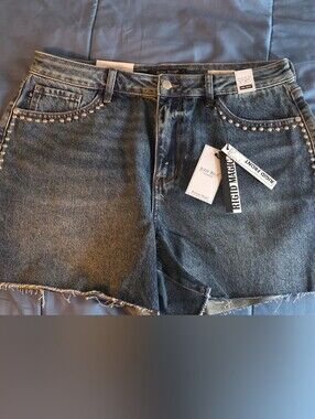 Judy Blue Rigid Magic Studded Pocket Jean Shorts